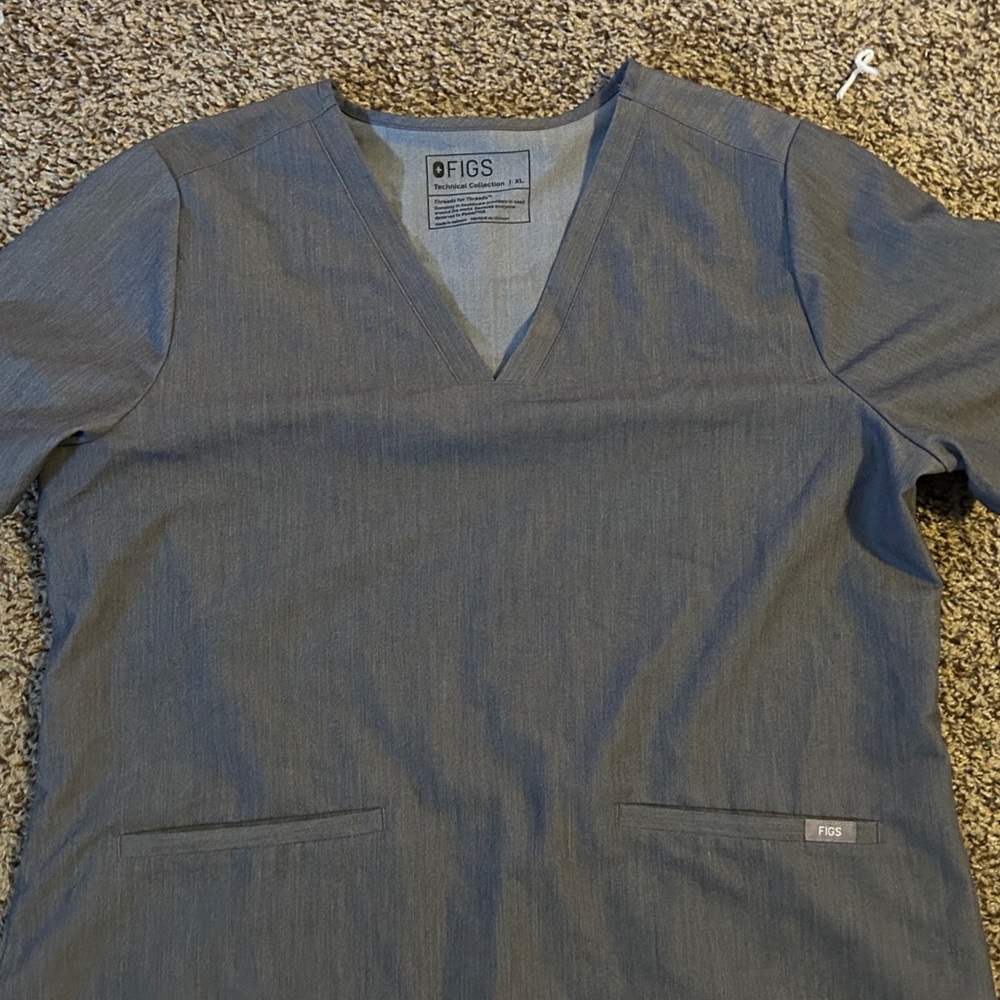 Figs Charcoal V-Neck Scrub Top